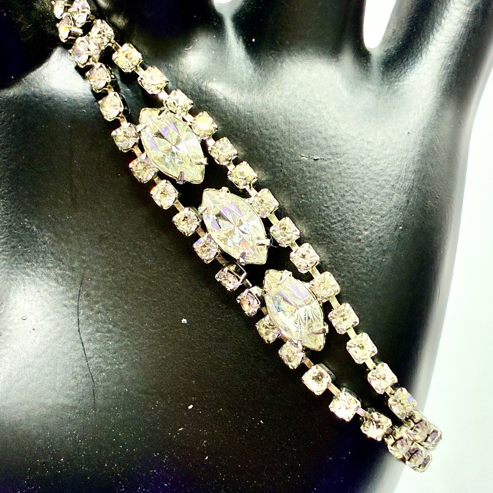 VTG Double Strand Rhinestone Bracelet with 3 Marquise Cut Rhinestone in Middle